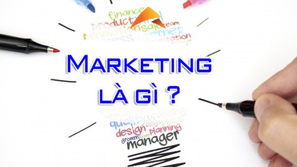 Hình ảnh minh họa định nghĩa Marketing là gì với các yếu tố khách hàng, sản phẩm và chiến lược tiếp thị.