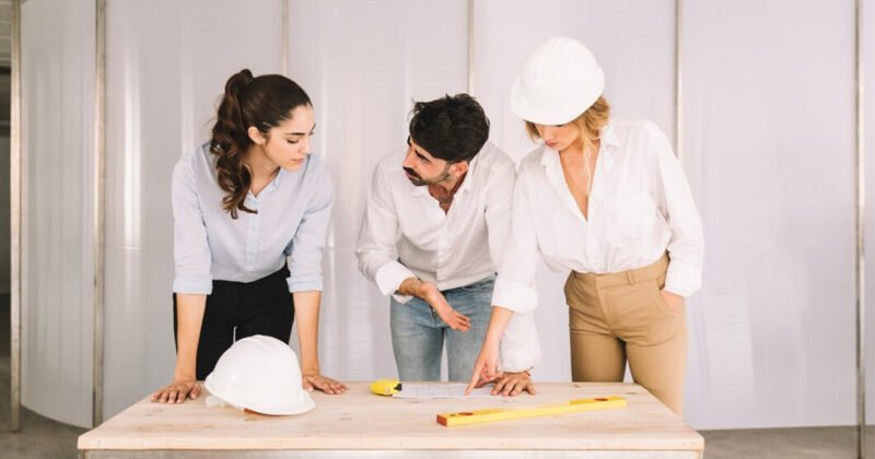 Hình ảnh minh họa khả năng thực hành nghiệp vụ trong công việc