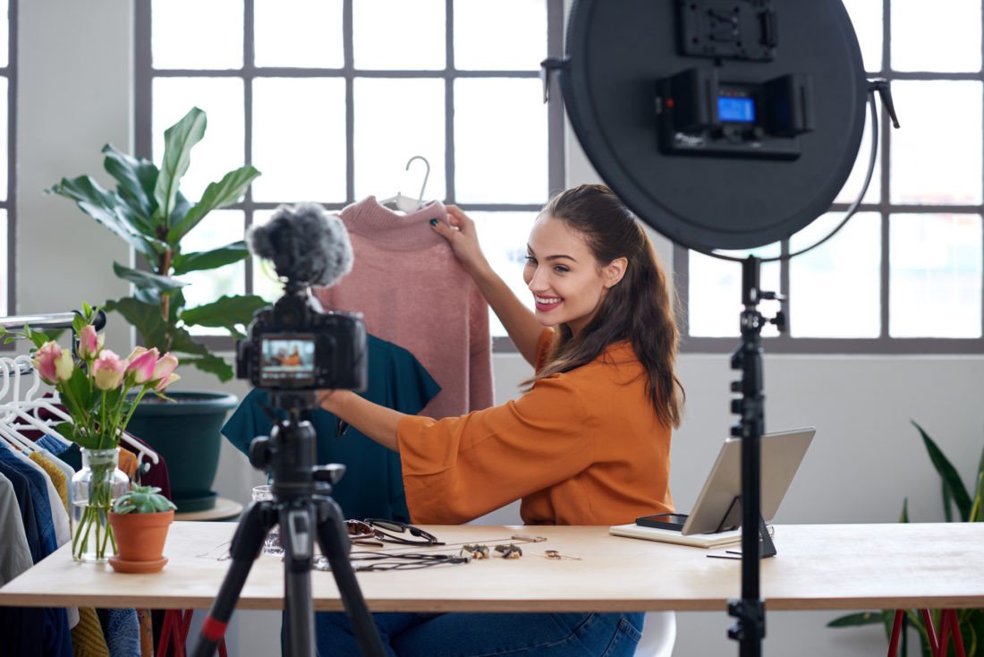 Influencer Marketing và WOMM