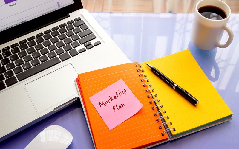 Phân tích ưu nhược điểm của chiến lược marketing tập trung giúp doanh nghiệp ra quyết định hiệu quả