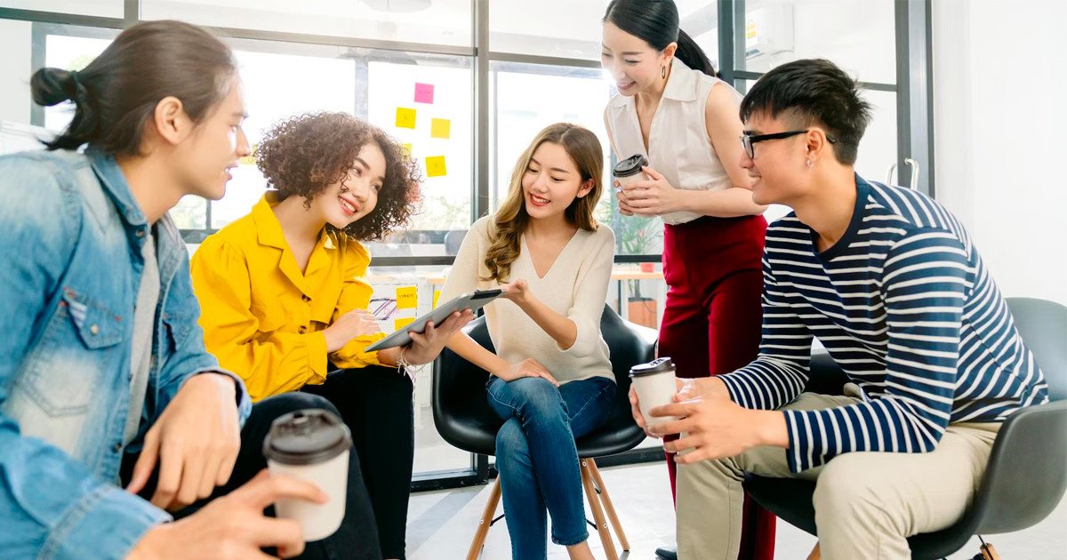 Ảnh tượng trưng cho vai trò của văn hóa doanh nghiệp trong việc xây dựng danh tiếng và thương hiệu vững chắc