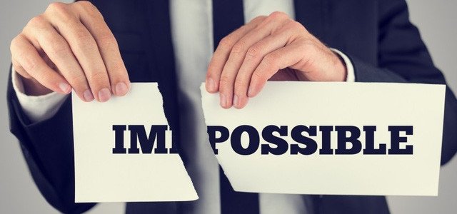 Biểu tượng người leo thang chạm đến ngôi sao, minh họa hành trình kết hợp kỹ năng để đạt được thành công vượt trội.
