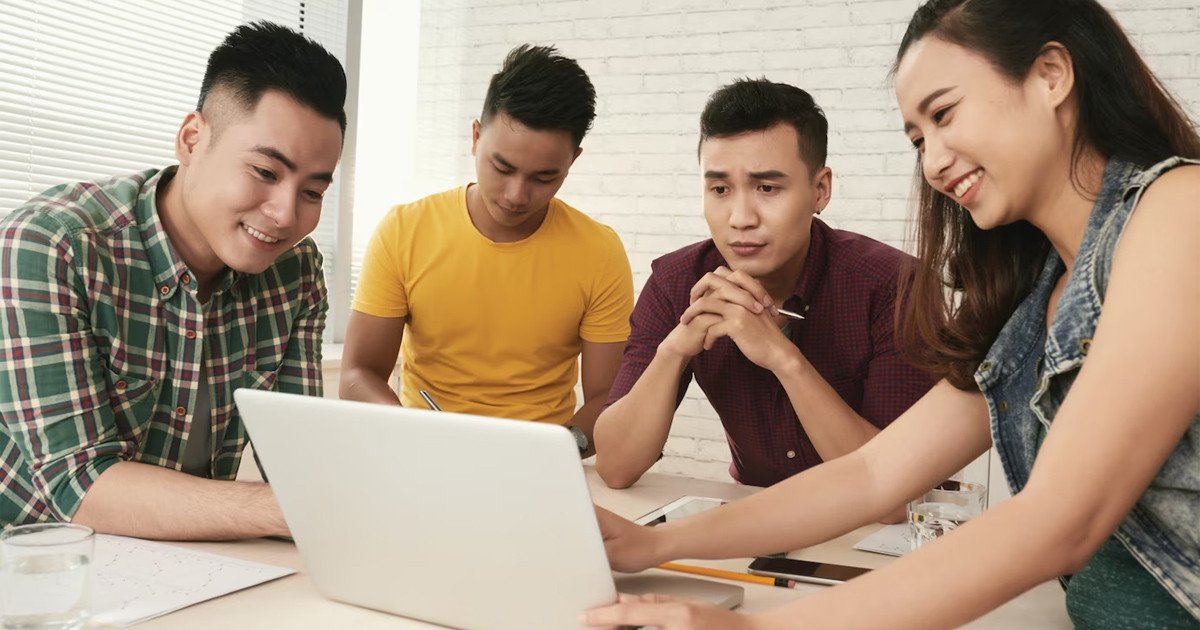 Biểu tượng trực quan hóa các vai trò quan trọng của teamwork trong sự phát triển của tổ chức