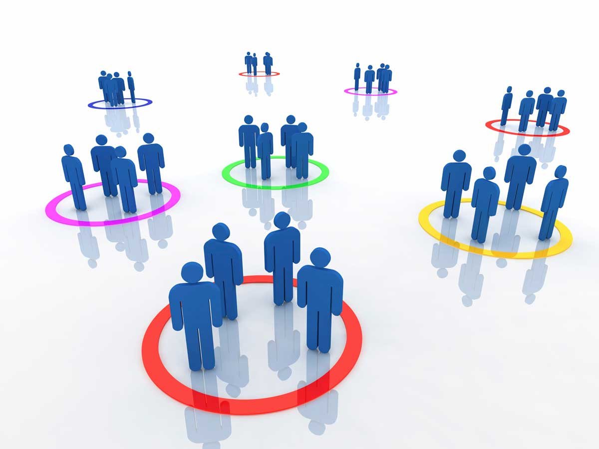 Bước tìm kiếm khách hàng tiềm năng trong quy trình Personal Selling