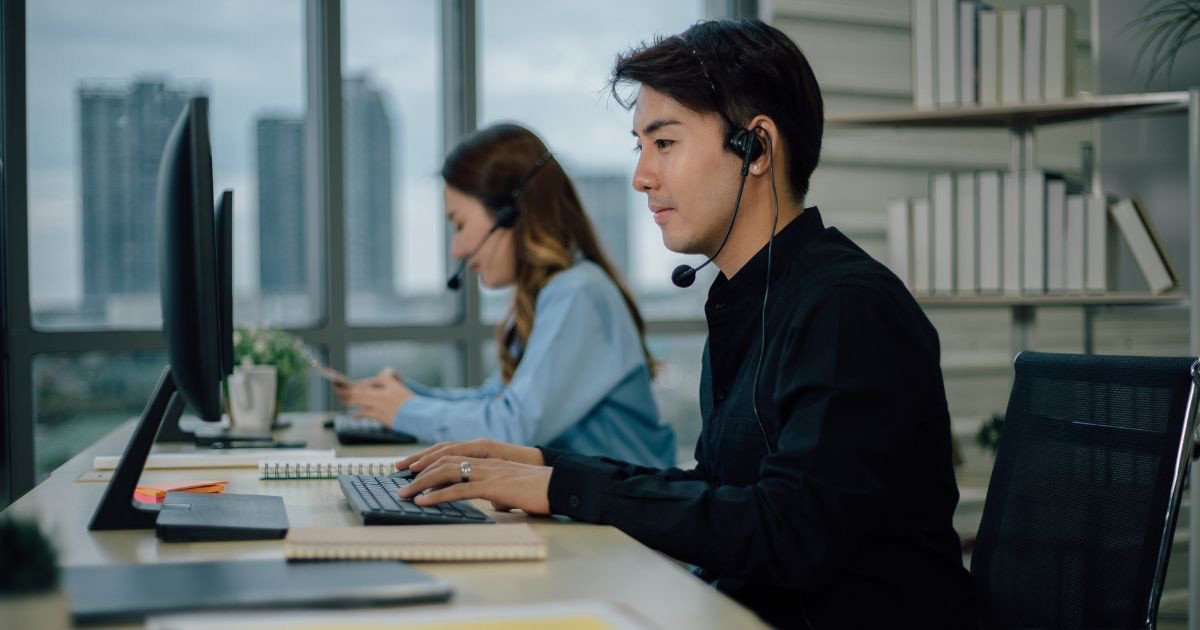 Các chiến lược kinh doanh điển hình như chiến lược sản phẩm và bán chéo giúp doanh nghiệp đạt mục tiêu