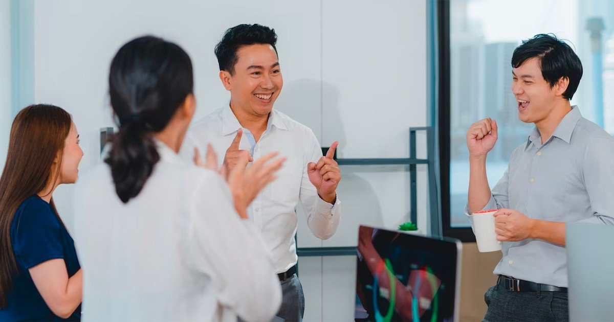 Các yếu tố ảnh hưởng đến việc hình thành phong cách lãnh đạo trong một doanh nghiệp