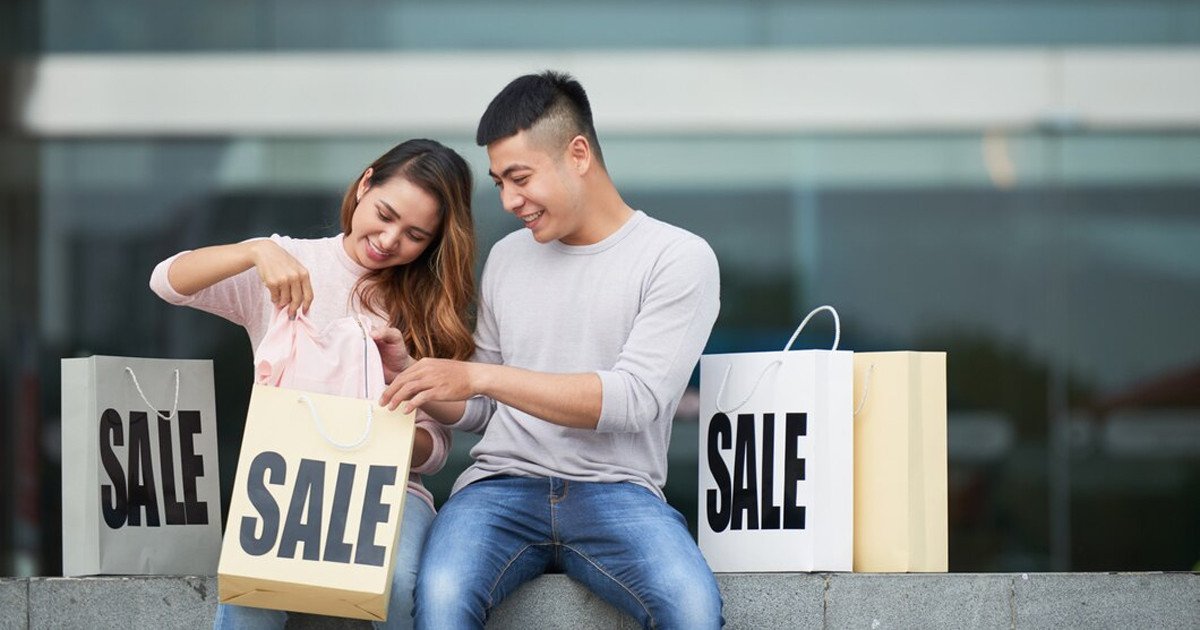 Cách giữ chân khách hàng trung thành hiệu quả bao gồm việc xây dựng chương trình thân thiết, cung cấp sản phẩm chất lượng, cá nhân hóa trải nghiệm và tương tác chủ động