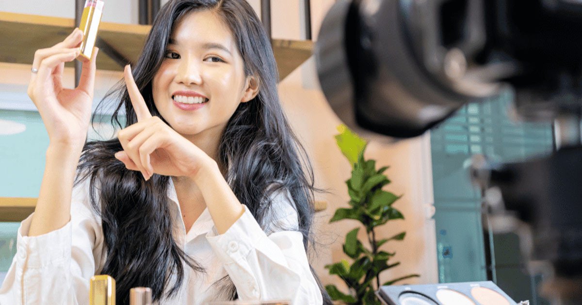 Công việc chính của Content Creator là lên ý tưởng và xây dựng nội dung quảng bá cho thương hiệu