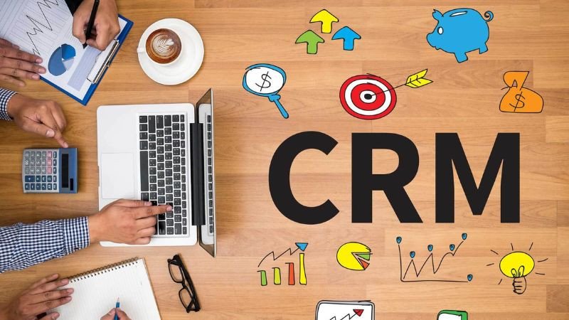 CRM giúp quản lý, tổng hợp và phân tích dữ liệu khách hàng từ nhiều nguồn