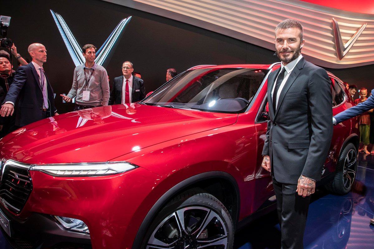 David Beckham tại sự kiện ra mắt xe Vinfast, minh họa chiến dịch Buzz Marketing hiệu quả
