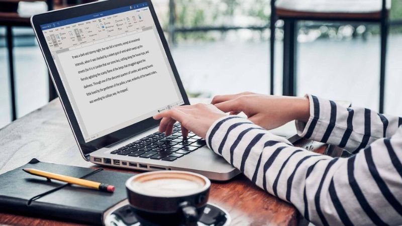 Để thành thạo content bạn cần đam mê viết lách và sẵn sàng đầu tư thời gian để rèn luyện kỹ năng