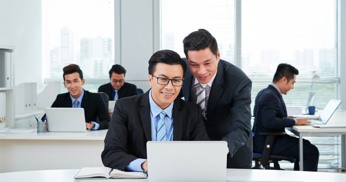 Giám đốc điều hành là bộ mặt của doanh nghiệp và quyết định tương lai của tổ chức