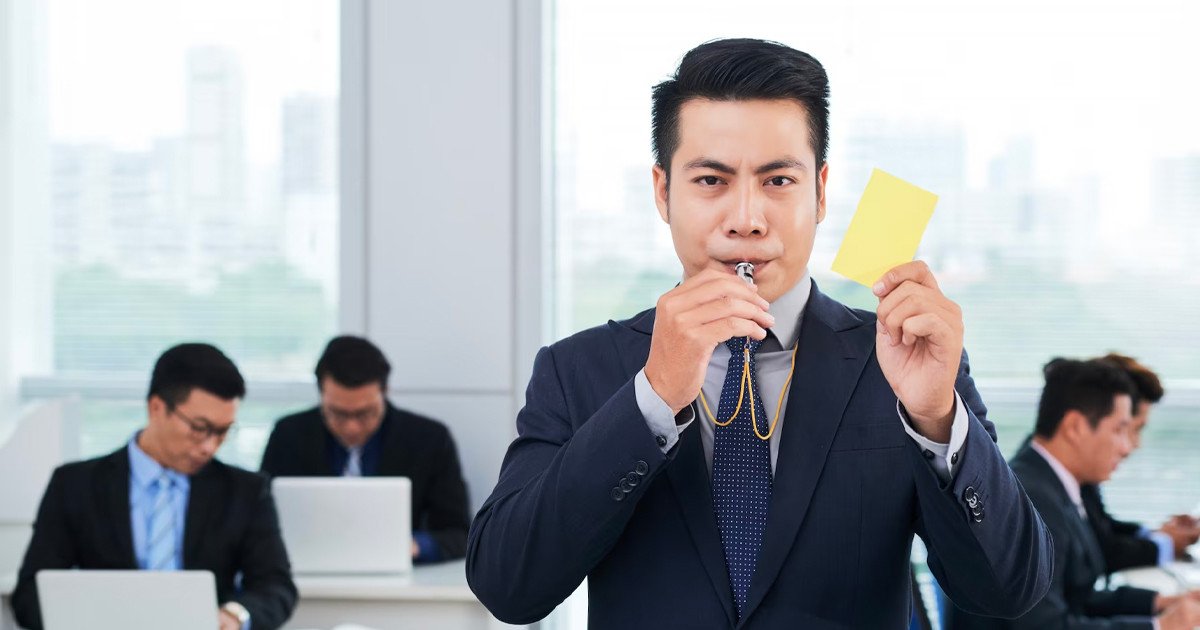 Giám đốc điều hành quản lý hoạt động của từng phòng ban