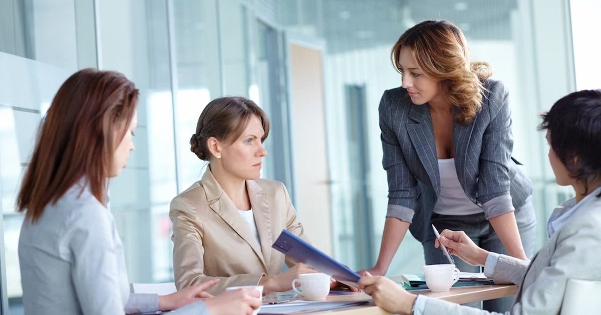 Headhunter đối mặt với cơ hội và thách thức