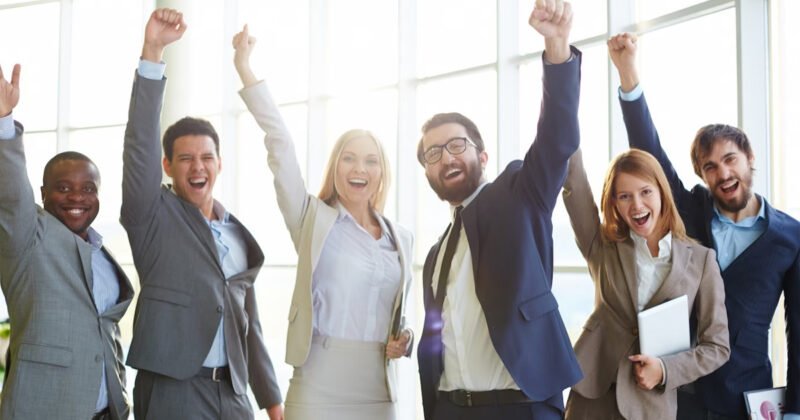 Khái niệm lãnh đạo tỉnh thức tập trung vào nhận thức, trí tuệ và tự chủ