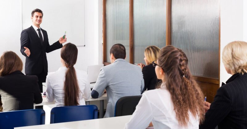Khóa học kinh doanh Giám đốc Điều hành