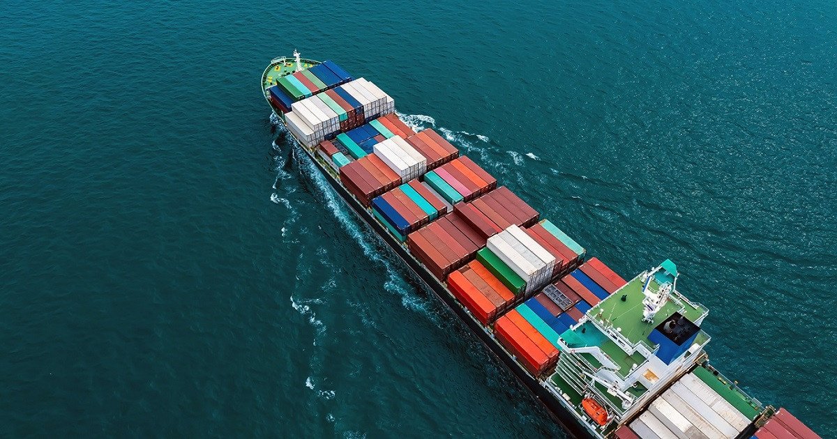 Lợi ích của việc áp dụng điều khoản FOB trong xuất nhập khẩu