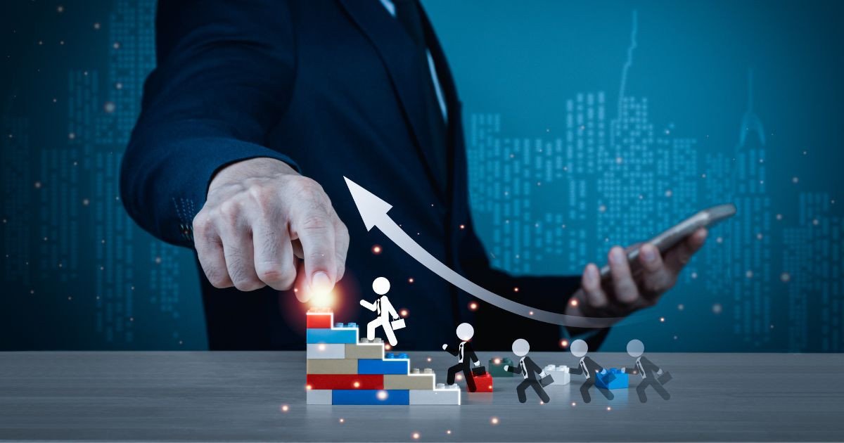 Lợi ích của việc làm tại Big 4 kiểm toán bao gồm môi trường làm việc chuyên nghiệp, cơ hội học hỏi và phát triển liên tục, và lộ trình sự nghiệp rõ ràng.