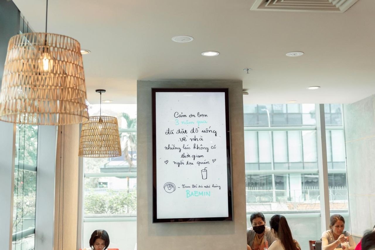 Marketing BAEMIN: Lời cảm ơn được cá nhân hóa qua màn hình LCD