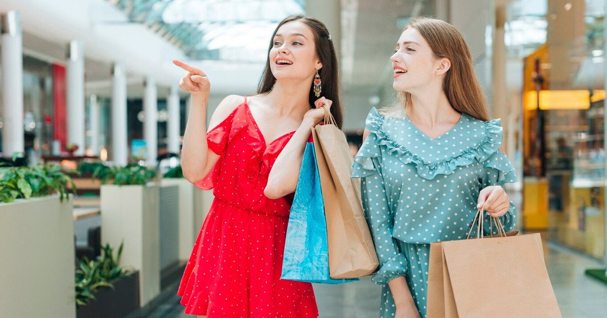 Minh họa vai trò quan trọng của khách hàng cá nhân đối với sự phát triển và doanh thu bền vững của các doanh nghiệp.