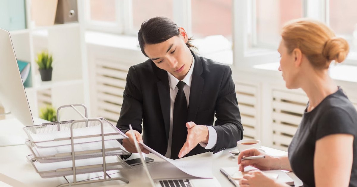 Mức thuế VAT áp dụng cho từng ngành nghề, bao gồm 0%, 5%, 10% và chính sách giảm thuế