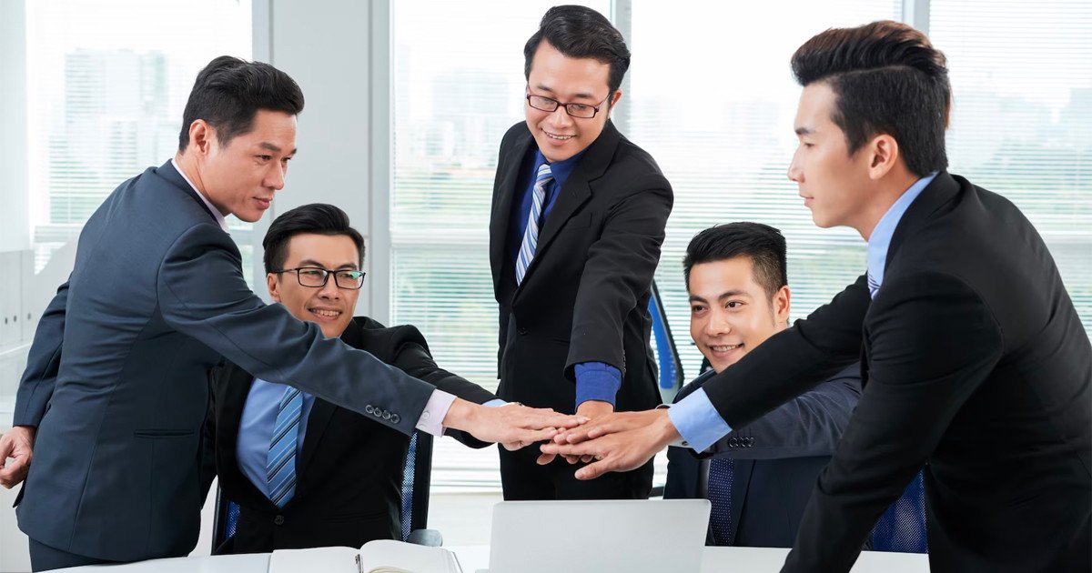 Nhà lãnh đạo dân chủ khuyến khích nhiều quan điểm và ý kiến khác nhau trong nhóm