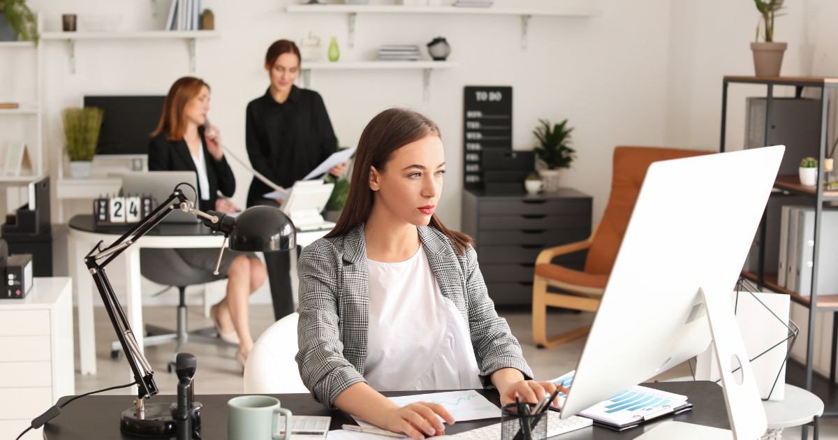 Những kỹ năng mềm và chuyên môn quan trọng của kế toán bán hàng