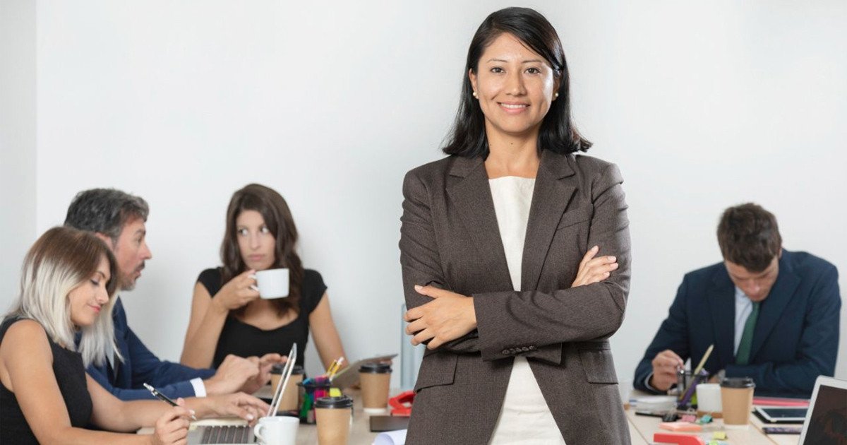 Những nét đặc biệt của thế hệ Gen X, từ tuổi thơ hoài cổ đến khả năng thích ứng cao trong môi trường hiện đại.