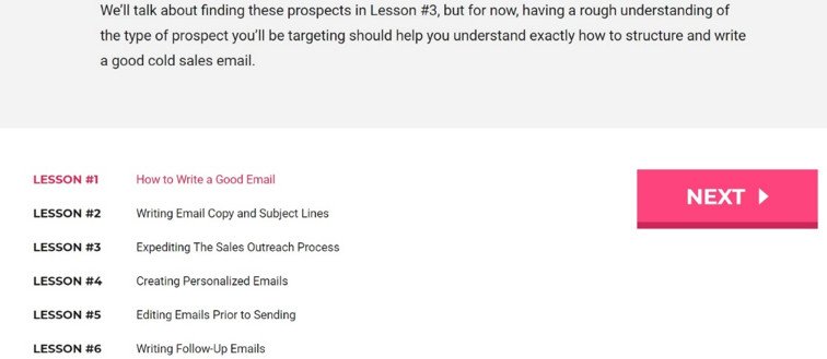 Pillar Page series của Mailshake cho khóa học Cold Email Masterclass với cấu trúc bài học rõ ràng.