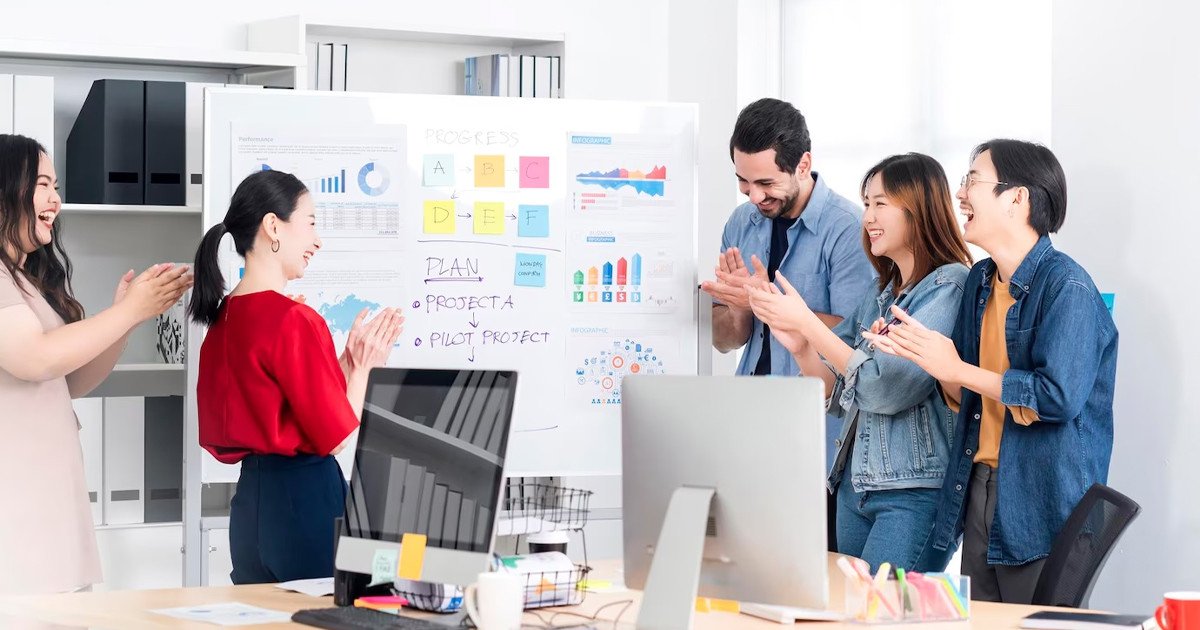 Quản lý cấp trung là cầu nối truyền đạt tầm nhìn và chiến lược