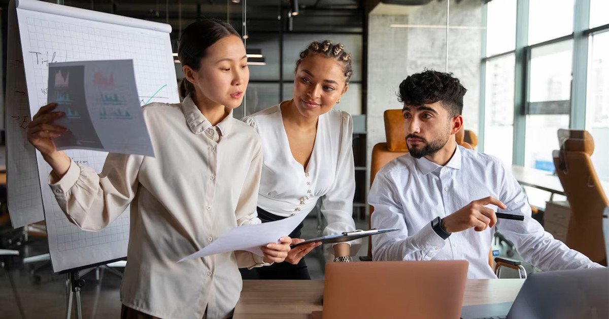 Sơ đồ minh họa các kỹ năng mềm và kỹ năng chuyên môn cốt lõi của một Product Manager xuất sắc.