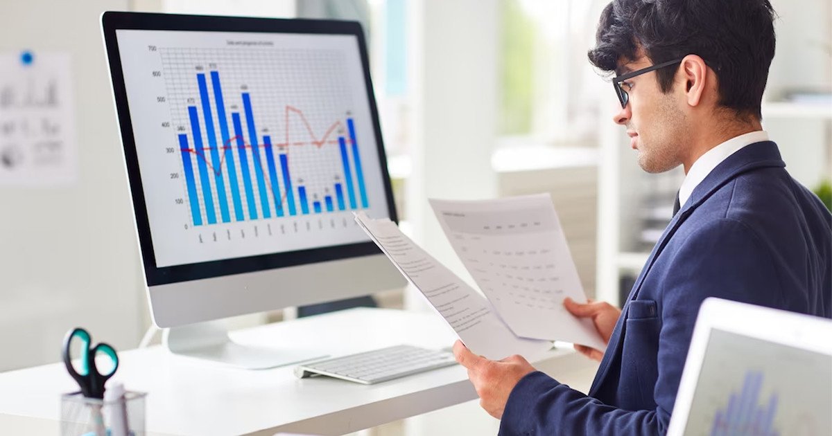 Sơ đồ mô tả ba chức năng cốt lõi của tài chính: huy động, phân phối và giám sát nguồn lực tiền tệ.