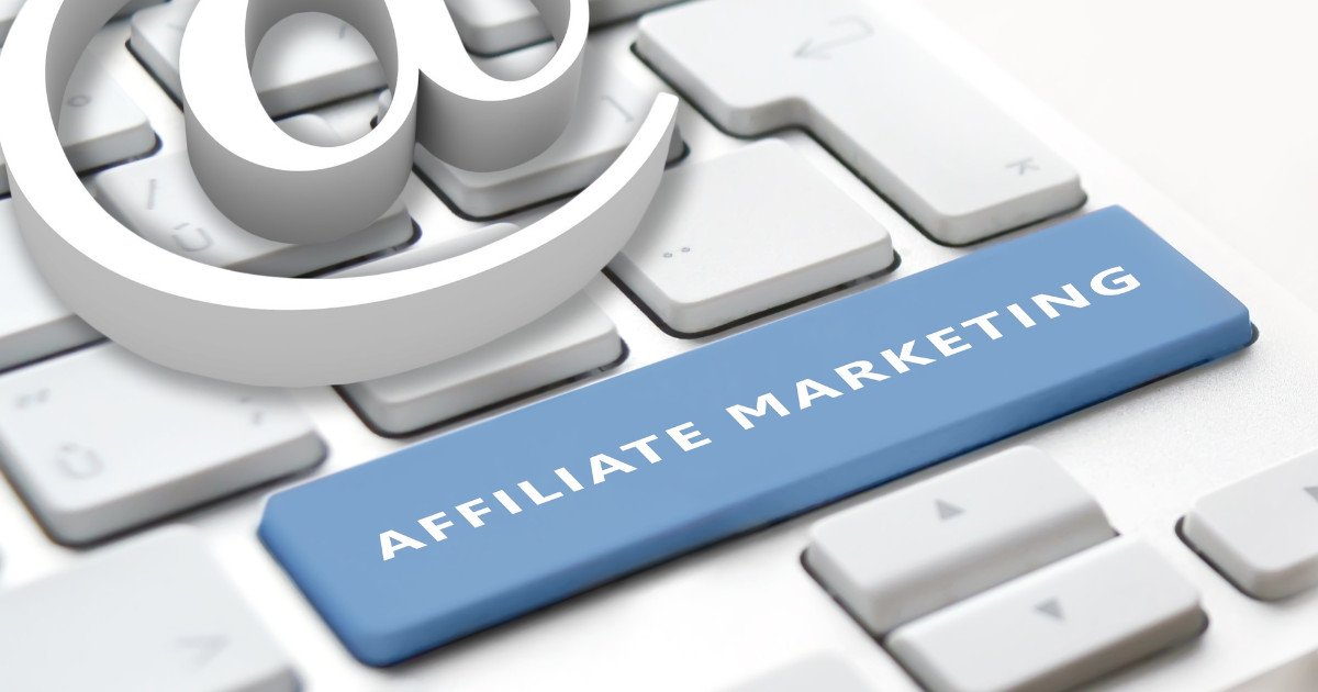 So sánh Performance Marketing và Affiliate Marketing
