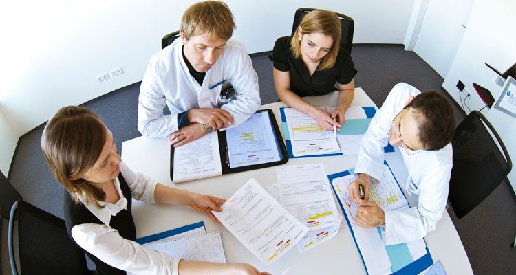 Sổ tay doanh trí minh họa tầm quan trọng của tài năng trinh sát trong phát triển đội ngũ