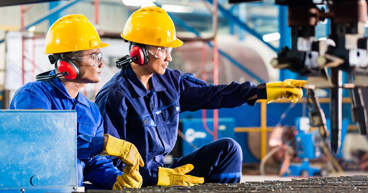 Tầm quan trọng và vai trò của hoạt động sản xuất trong kinh tế xã hội