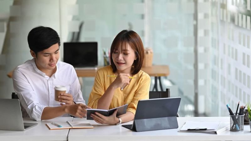 Tham gia cộng đồng để học hỏi và kết nối