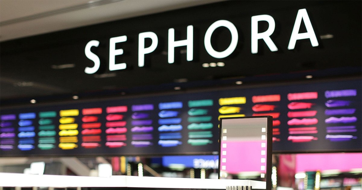 Trải nghiệm mua sắm kỹ thuật số trong bán lẻ, ứng dụng AR và cá nhân hóa của Sephora