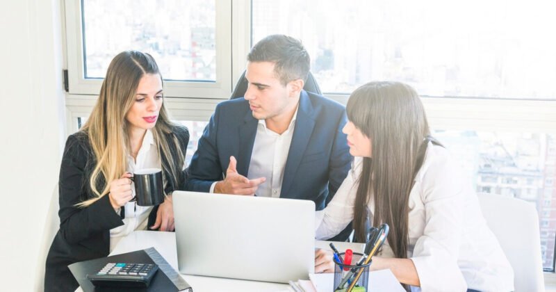 Vai trò quản lý và điều phối đội ngũ của trưởng phòng kinh doanh