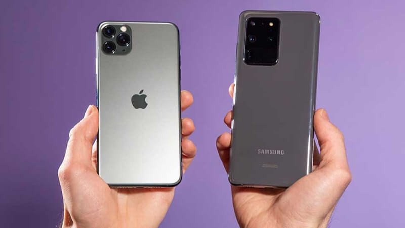 Brand Salience khi nhắc đến điện thoại có thể là Apple hoặc Samsung