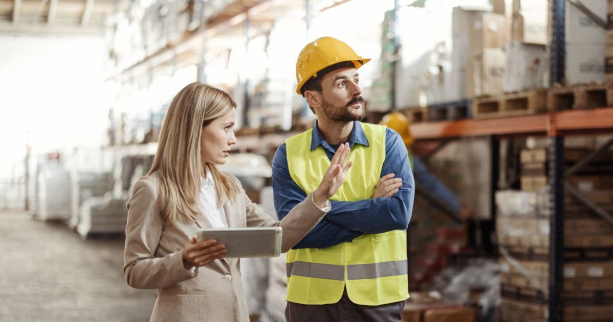 Các khối ngành và chuyên ngành phù hợp để theo đuổi sự nghiệp Logistics