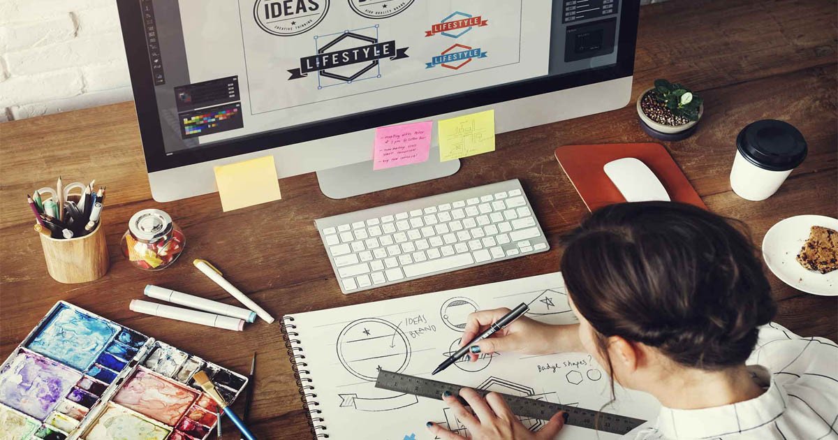 Các lĩnh vực công việc đa dạng của designer như thời trang, nội thất và đồ họa
