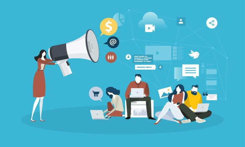 Giám đốc nhân sự đang tư vấn và phát triển nhân viên