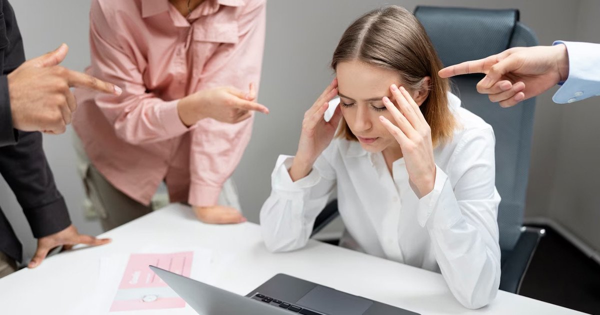 Khả năng chịu áp lực và giữ bình tĩnh khi đối mặt với khách hàng khó tính