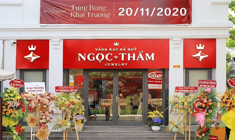 Tiệm Vàng Ngọc Thẩm Mỹ Tho: Uy Tín & Chất Lượng Vàng Đa dạng các loại trang sức vàng và kim cương