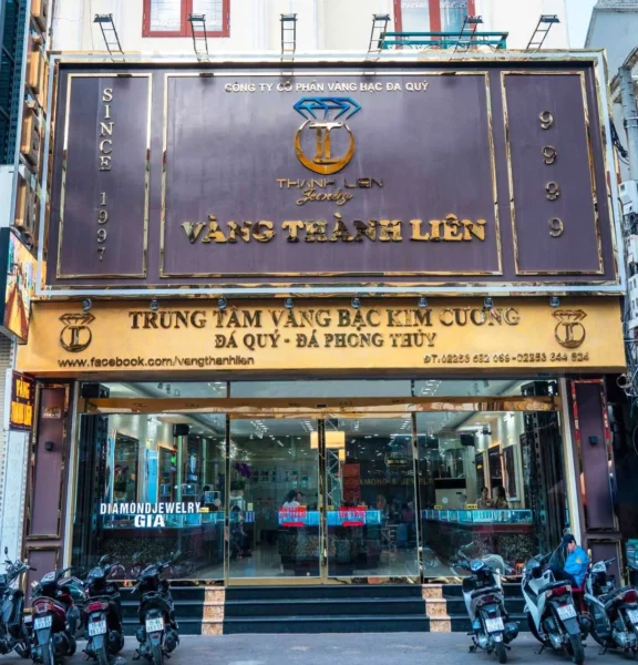 Vàng Thành Liên: Uy Tín Vàng, Nâng Tầm Trang Sức Kim Cương Giới thiệu về vàng bạc đá quý Thành Liên