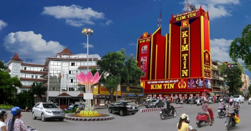 Kim Tín Cao Bằng: Danh Tiếng Vàng Bạc Uy Tín Hàng Đầu Sản phẩm trang sức tinh xảo của Kim Tín