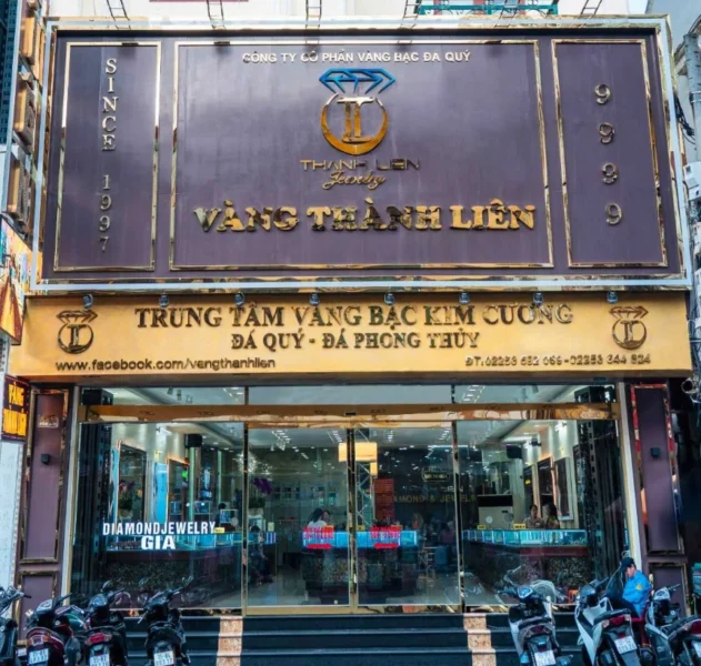 Vàng Thành Liên: Uy Tín Vàng, Nâng Tầm Trang Sức Kim Cương Trang sức kim cương tinh xảo tại Thành Liên